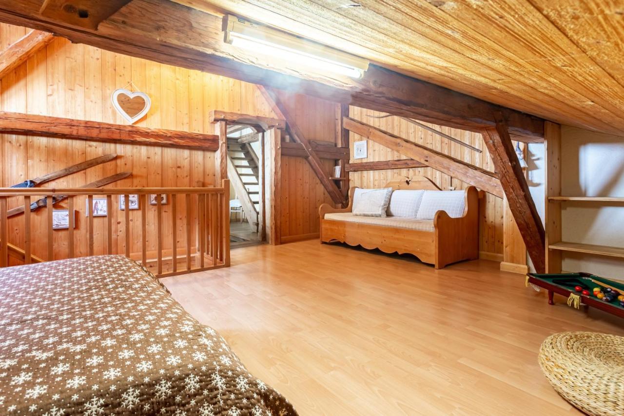 La Ferme Des Cousines Apartment Saint-Sigismond  Exterior photo