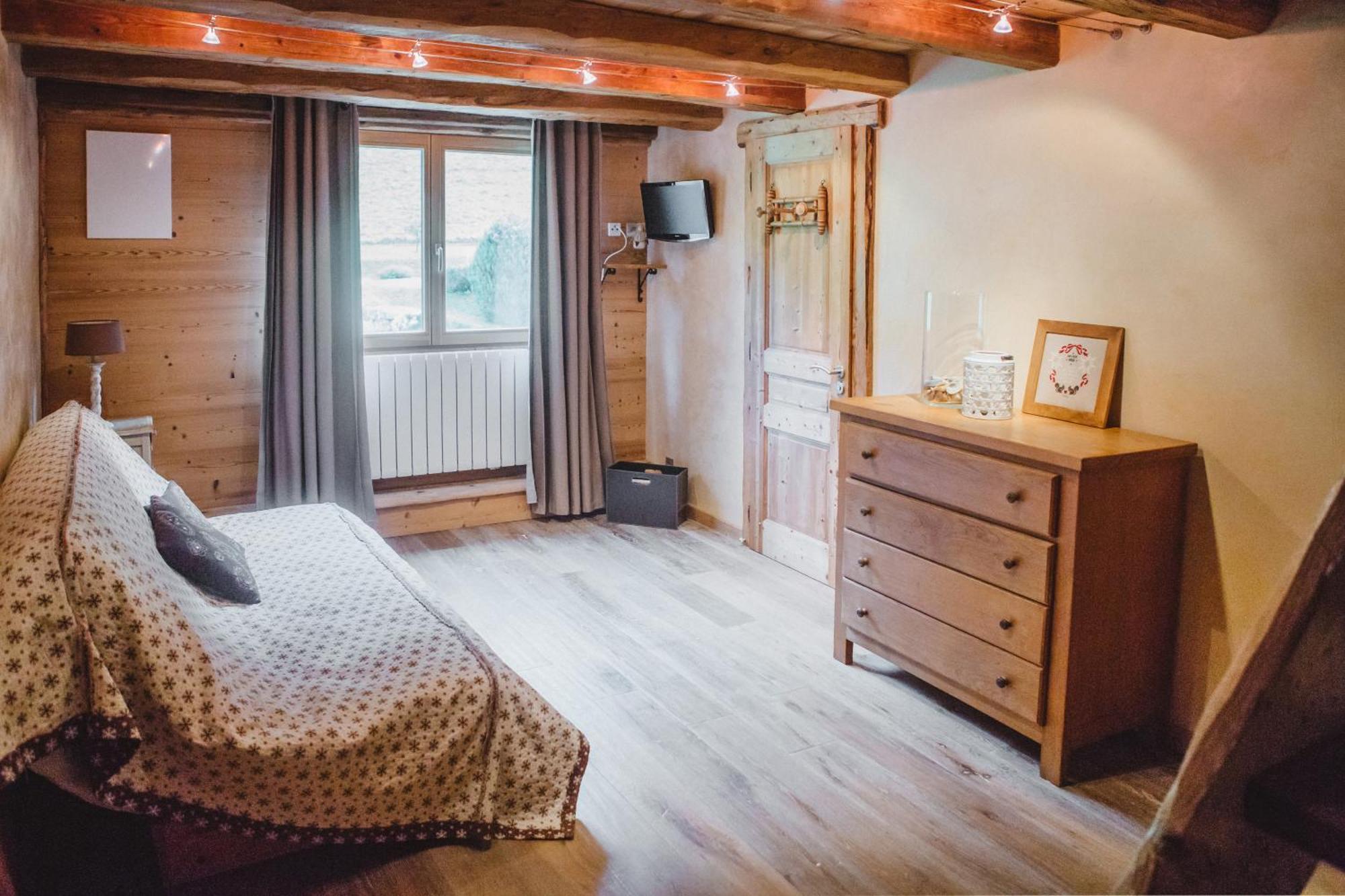 La Ferme Des Cousines Apartment Saint-Sigismond  Exterior photo